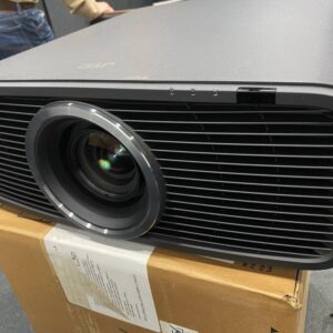 Кинотеатральный 4К-проектор JVC DLA-NZ500B с лазерным источником света